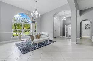 160 Logan Blvd S, Naples, FL 34119 - Photo 6