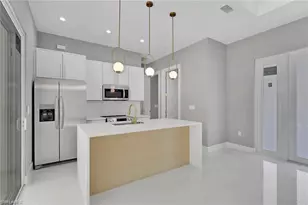 160 Logan Blvd S, Naples, FL 34119 - Photo 34