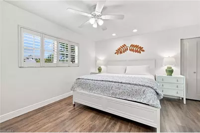 1342 11th St N, Naples, FL 34102 - Photo 14