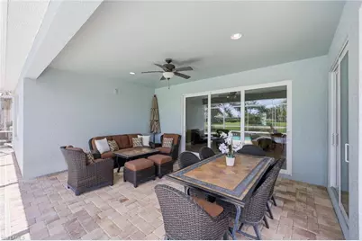 8562 Veronawalk Cir, Naples, FL 34114 - Photo 32