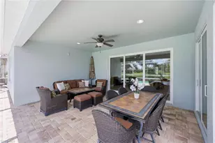 8562 Veronawalk Cir, Naples, FL 34114 - Photo 32