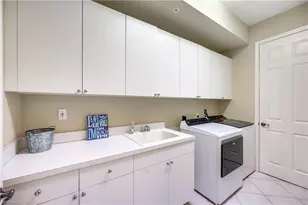400 Flagship Dr, Naples, FL 34108 - Photo 16