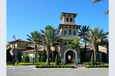 9183 Woodhurst Dr, Naples, FL 34120 - Photo 14