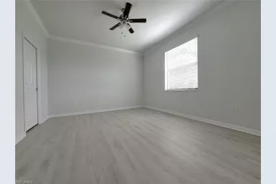 9183 Woodhurst Dr, Naples, FL 34120 - Photo 6
