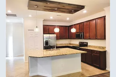 9137 Glenforest Dr, Naples, FL 34120 - Photo 10