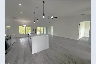 2317 NE 39th St, Cape Coral, FL 33909 - Photo 6