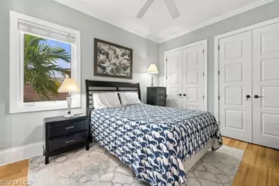 9222 Vanderbilt Dr, Naples, FL 34108 - Photo 28
