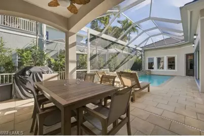 9222 Vanderbilt Dr, Naples, FL 34108 - Photo 44