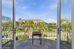 9222 Vanderbilt Dr, Naples, FL 34108 - Photo 24
