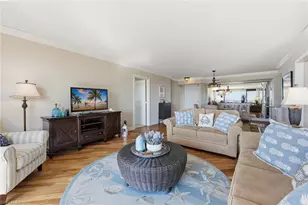 4001 Gulf Shore Blvd N, Naples, FL 34103 - Photo 10
