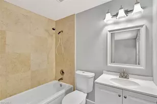 533 Landmark Dr, Naples, FL 34112 - Photo 12
