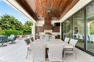 385 Colony Dr, Naples, FL 34108 - Photo 32
