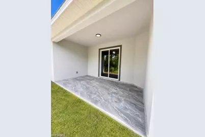 302 Stonybrook Ave, Lehigh Acres, FL 33972 - Photo 18