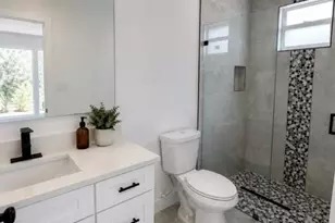 302 Stonybrook Ave, Lehigh Acres, FL 33972 - Photo 6