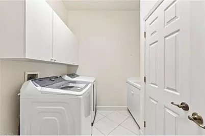 2256 Island Cove Cir, Naples, FL 34109 - Photo 34