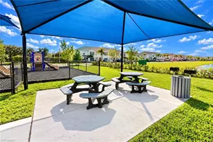 15449 Wildflower Cir, Naples, FL 34119 - Photo 22