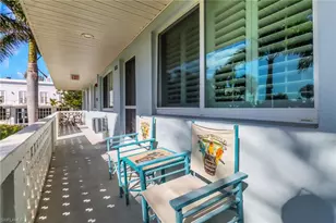 421 12th Ave S, Naples, FL 34102 - Photo 2