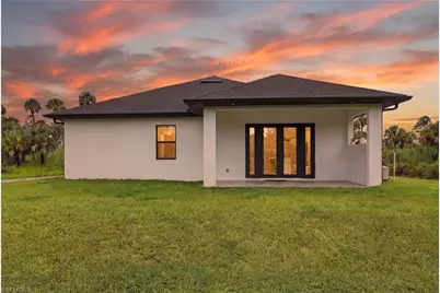 2625 32nd Ave SE, Naples, FL 34117 - Photo 4
