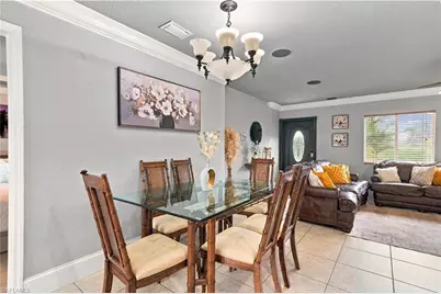 2735 29th Ave NE, Naples, FL 34120 - Photo 14