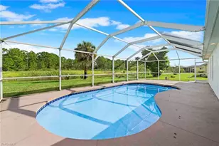 8031 Liriope Loop, Lehigh Acres, FL 33972 - Photo 30