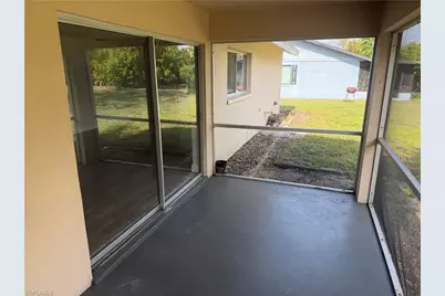 937 SW 52nd St, Cape Coral, FL 33914 - Photo 12