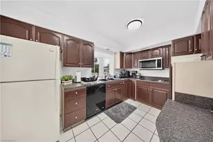 5125 York Ct, Cape Coral, FL 33904 - Photo 30