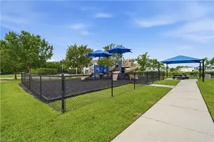 15054 Wildflower Cir, Naples, FL 34119 - Photo 24
