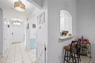 7715 Woodbrook Cir, Naples, FL 34104 - Photo 14