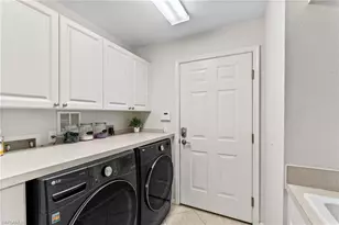 10015 Valiant Ct, Miromar Lakes, FL 33913 - Photo 26