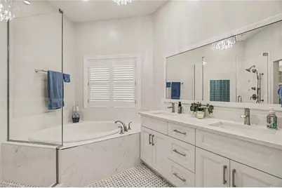 579 Park Shore Dr W #I1, Naples, FL 34103 - Photo 22