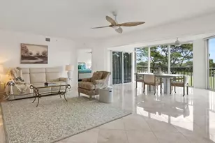 26910 Wedgewood Dr, Bonita Springs, FL 34134 - Photo 8