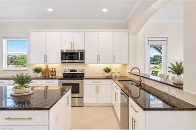 2212 Vardin Pl, Naples, FL 34120 - Photo 10