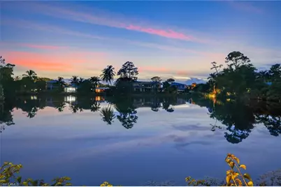 1111 12th St N, Naples, FL 34102 - Photo 30
