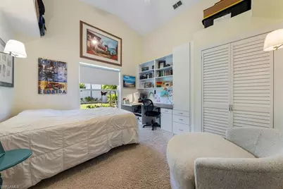 5485 Whitten Dr, Naples, FL 34104 - Photo 4