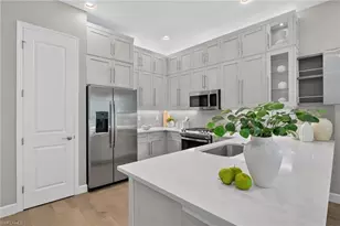 11331 Jacaranda Dr, Naples, FL 34120 - Photo 10