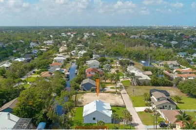27071 Holly Ln, Bonita Springs, FL 34135 - Photo 36