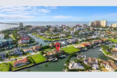 879 Banyan Ct, Marco Island, FL 34145 - Photo 14