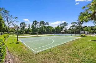 359 Dover Pl, Naples, FL 34104 - Photo 26