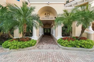 425 Dockside Dr, Naples, FL 34110 - Photo 10