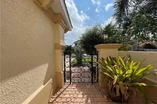 12639 Biscayne Ct, Naples, FL 34105 - Photo 32