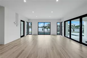 348 Seagull Ave, Naples, FL 34108 - Photo 38