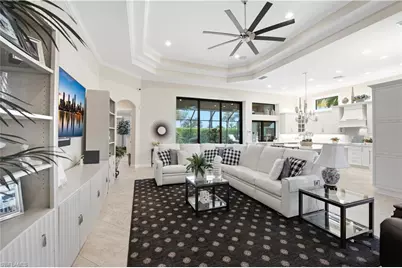 12718 Dundee Ln, Naples, FL 34120 - Photo 4