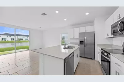 17528 Paradiso Way, North Fort Myers, FL 33917 - Photo 2