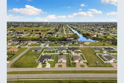 923 Tropicana Pkwy W, Cape Coral, FL 33993 - Photo 26