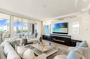 13665 Vanderbilt Dr, Naples, FL 34110 - Photo 6