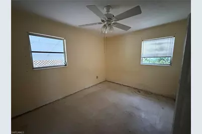 1030 22nd Ave N, Naples, FL 34103 - Photo 12