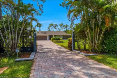 6440 Sable Ridge Ln, Naples, FL 34109 - Photo 2