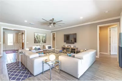 7247 Clamshell Ln, Naples, FL 34114 - Photo 10