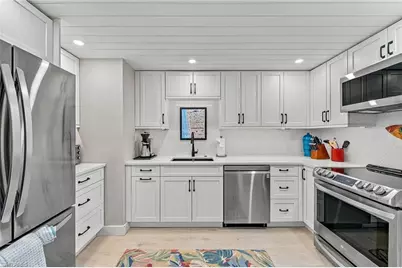 3443 Gulf Shore Blvd N #515, Naples, FL 34103 - Photo 6