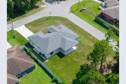 2918 48th St W, Lehigh Acres, FL 33971 - Photo 34